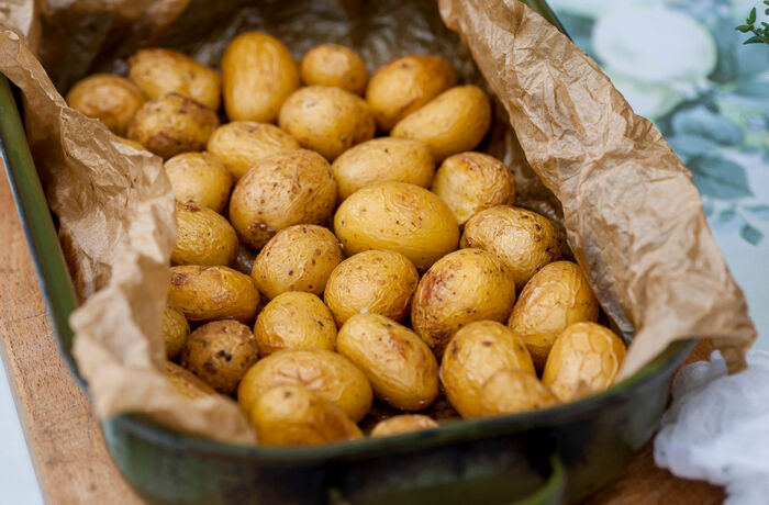 Картошка станет отравой: два популярных способа готовки, которых стоит избегать